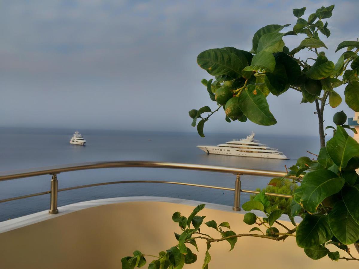 Royal Queen And King Luxury Apartment Sarandë Exterior foto
